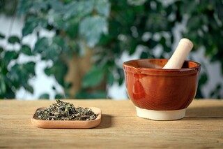 谁陪我跨年的说说（谁陪我跨年的说说句子）